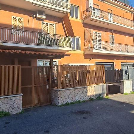 Appartamento Roma Vicino Metro C Exteriér fotografie